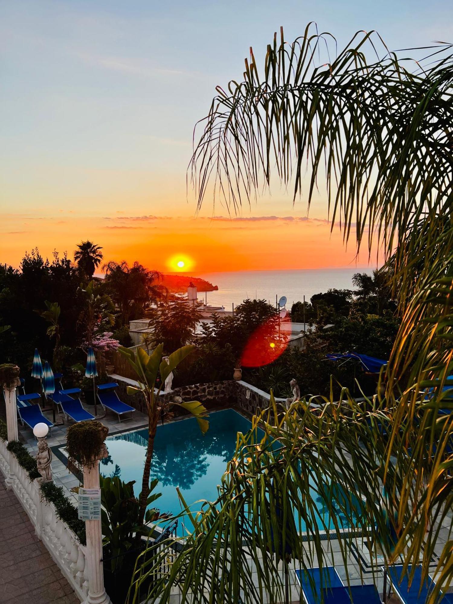 Hotel Villa Fiorentina Casamicciola Terme Buitenkant foto